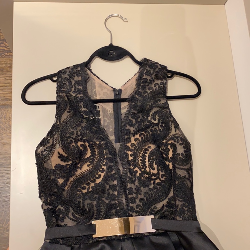 High-Low dress with mesh top and belt